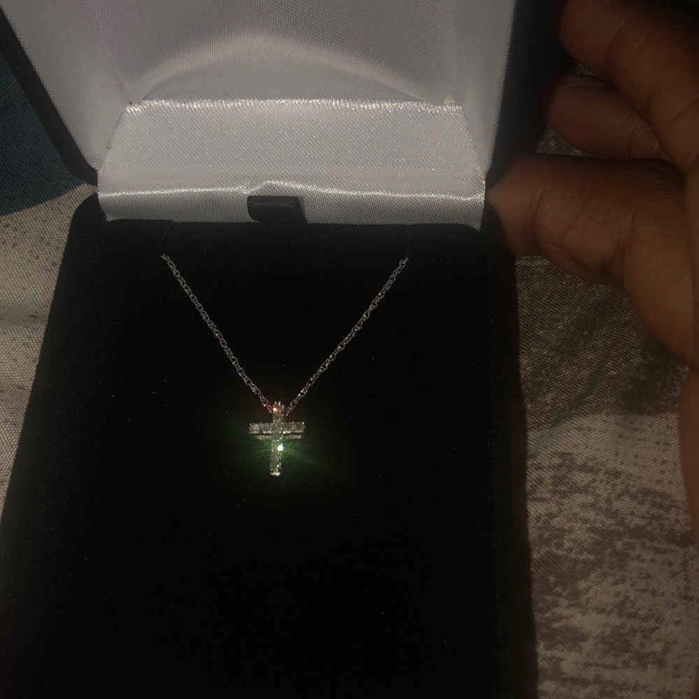 Kay jewelry diamond cross necklace